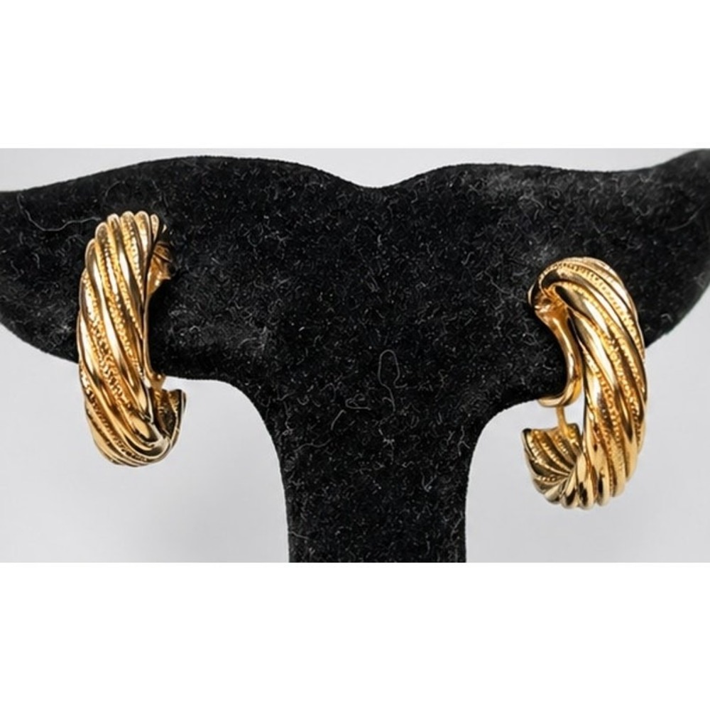Vintage Hoop Clip-on Earrings Ridged Gold-tone 3/4" Textured Classic gcl-2